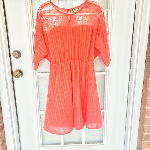 Flying Tomato Orange Textured Dress with Lace - Picture 2 of 6